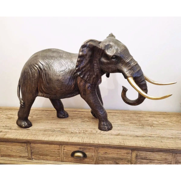 2 bronze elephant sculpture